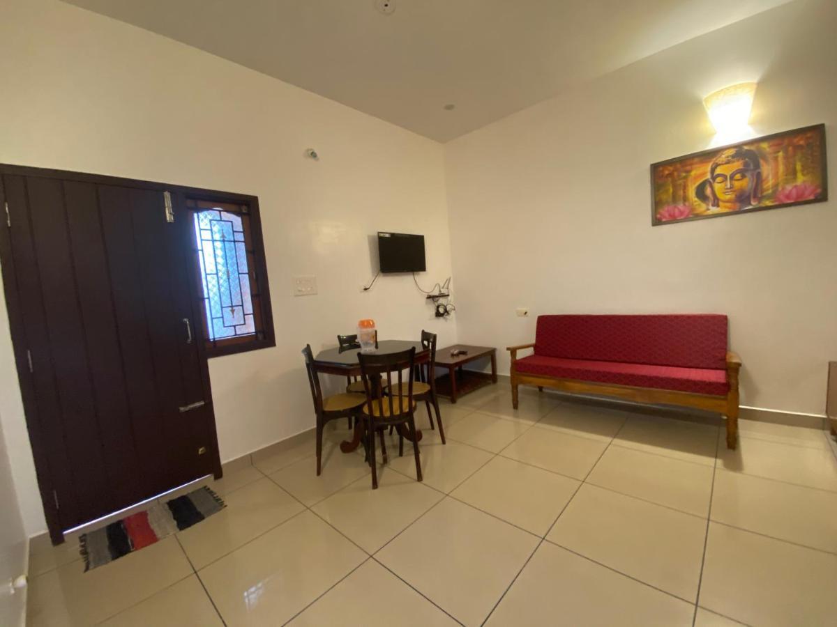 بونديتْشيري Villa Shakti المظهر الخارجي الصورة