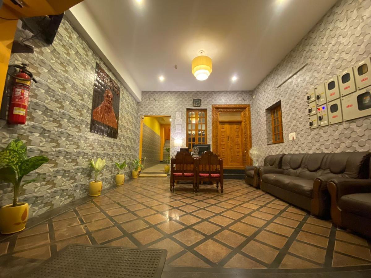 بونديتْشيري Villa Shakti المظهر الخارجي الصورة